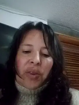 honeyhot paty online show from 12.26.24