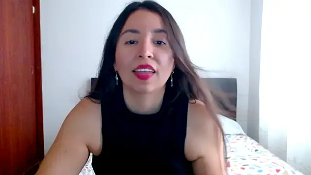emely sexx20 online show from 10.08.25