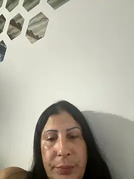 Snapshot of Angelicvill chatting on 10.16.25 Angelicvill online show from 10.16.25