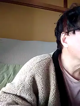 Snapshot of Rey-16 chatting on 02.22.25 Rey-16 online show from 02.22.25