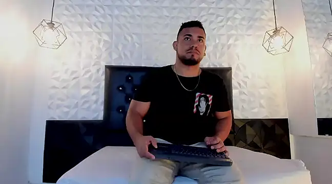 BrianMalonee online show from 02.06.25