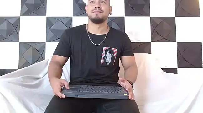 BrianMalonee online show from 03.05.25