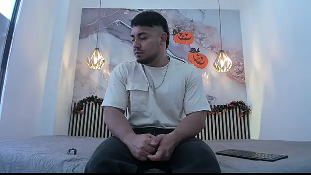 BrianMalonee online show from 11.03.25