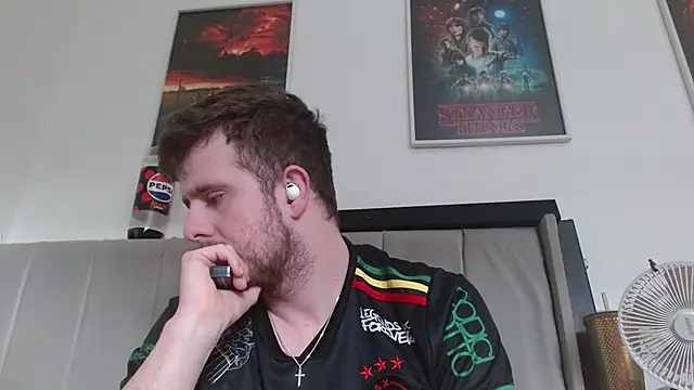 maxy49 online show from 11.11.25