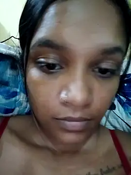 Snapshot of Indianqueen03 chatting on 02.05.26 Indianqueen03 online show from 02.05.26