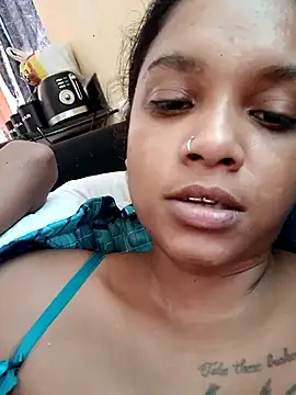 Snapshot of Indianqueen03 chatting on 02.28.26 Indianqueen03 online show from 02.28.26