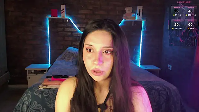 Snapshot of KityEstrover chatting on 11.09.25 KityEstrover online show from 11.09.25