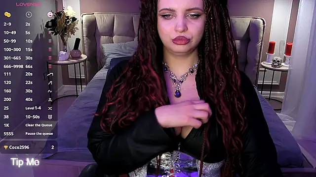 Miss Maya Mils online show from 03.08.26