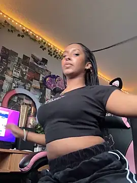 Your Paris online show from 02.11.25