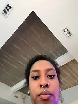 Your Paris online show from 12.22.25