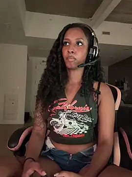 Your Paris online show from 03.26.26