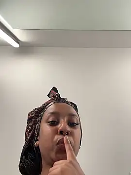 Your Paris online show from 06.04.26
