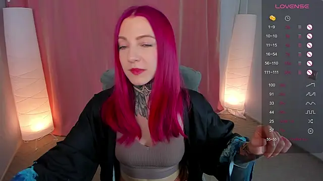 Roxy      online show from 02.08.25