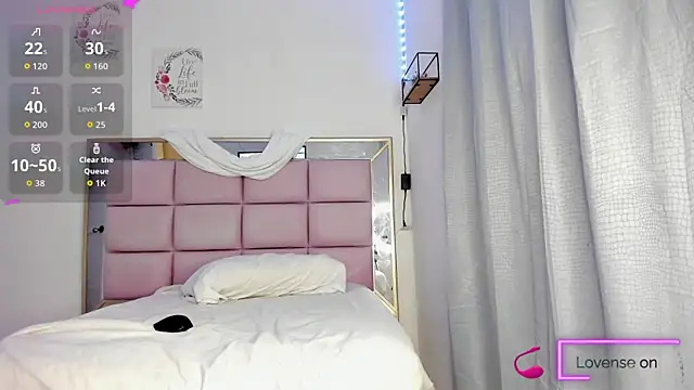 Snapshot of Keyla_Spencer chatting on 10.09.25 Keyla Spencer online show from 10.09.25