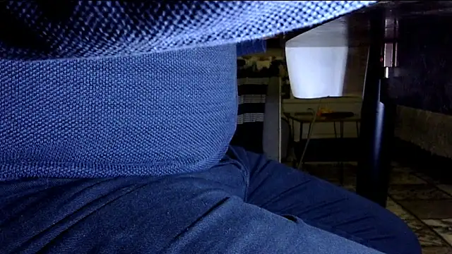 Snapshot of by-panic chatting on 11.09.25 by-panic online show from 11.09.25