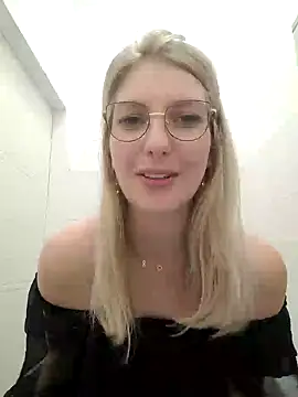 Amitiel Angel online show from 01.04.25