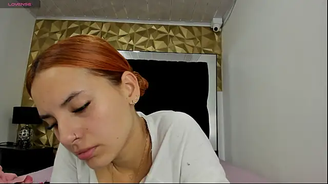 maee angels online show from 12.20.24