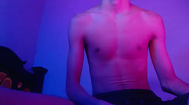 isaaclatino online show from 01.26.25