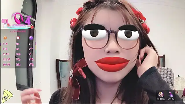 Snapshot of Berrysweet_68 chatting on 11.07.25 Berrysweet 68 online show from 11.07.25