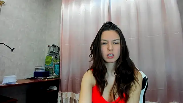 Snapshot of Adela_Vetta chatting on 01.25.25 Adela Vetta online show from 01.25.25