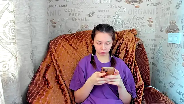 Snapshot of Adela_Vetta chatting on 02.12.25 Adela Vetta online show from 02.12.25