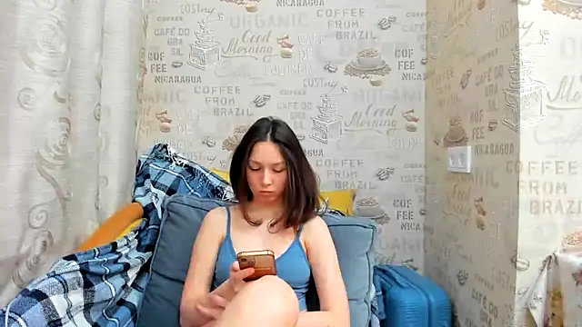 Snapshot of Adela_Vetta chatting on 02.16.25 Adela Vetta online show from 02.16.25
