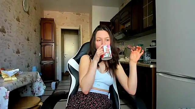 Snapshot of Adela_Vetta chatting on 02.27.25 Adela Vetta online show from 02.27.25
