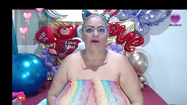 Snapshot of BBW_salome chatting on 02.20.25 BBW salome online show from 02.20.25