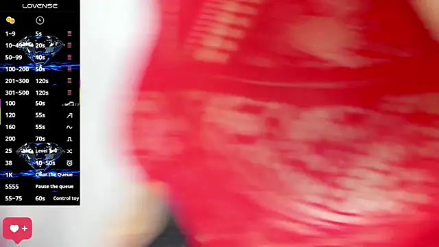 Snapshot of BBW_salome chatting on 11.19.25 BBW salome online show from 11.19.25