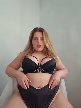 KarlyGray10 online show from 05.27.26