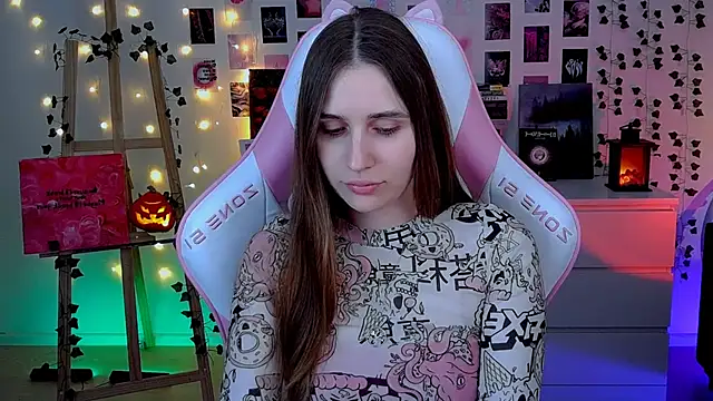 AliceCharmy online show from 10.24.25