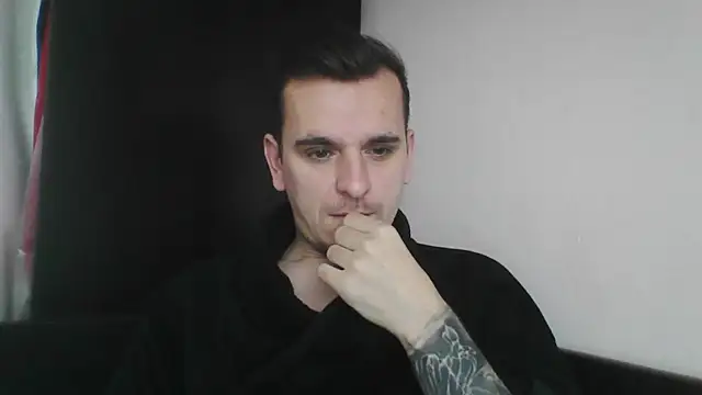 Huge cock22cm online show from 02.16.25