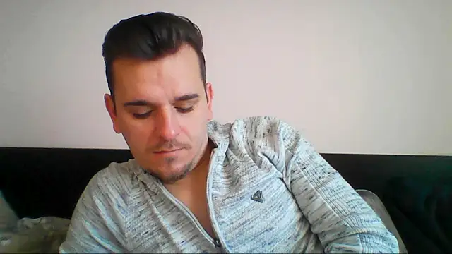 Snapshot of Huge_cock22cm chatting on 01.17.26 Huge cock22cm online show from 01.17.26