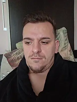 Snapshot of Huge_cock22cm chatting on 02.06.26 Huge cock22cm online show from 02.06.26