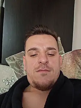 Snapshot of Huge_cock22cm chatting on 02.10.26 Huge cock22cm online show from 02.10.26