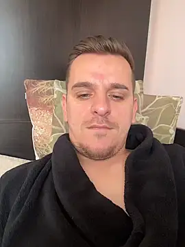 Snapshot of Huge_cock22cm chatting on 02.21.26 Huge cock22cm online show from 02.21.26