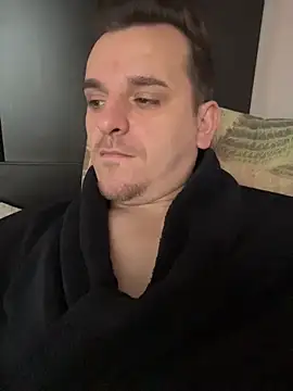 Snapshot of Huge_cock22cm chatting on 02.25.26 Huge cock22cm online show from 02.25.26