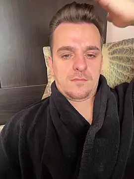 Snapshot of Huge_cock22cm chatting on 03.02.26 Huge cock22cm online show from 03.02.26