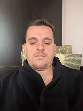 Snapshot of Huge_cock22cm chatting on 03.31.26 Huge cock22cm online show from 03.31.26