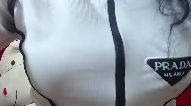 EmmaCowperr online show from 02.05.25