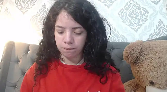 EmmaCowperr online show from 02.24.25