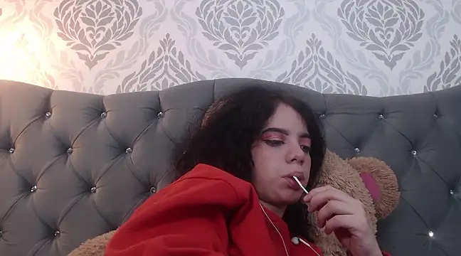 EmmaCowperr online show from 03.11.25