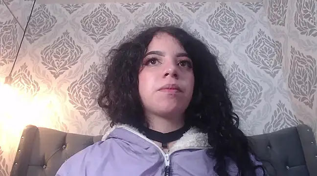 EmmaCowperr online show from 03.11.25