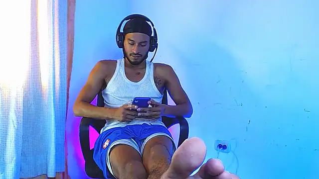 Snapshot of DanteSantoro chatting on 01.07.26 DanteSantoro online show from 01.07.26