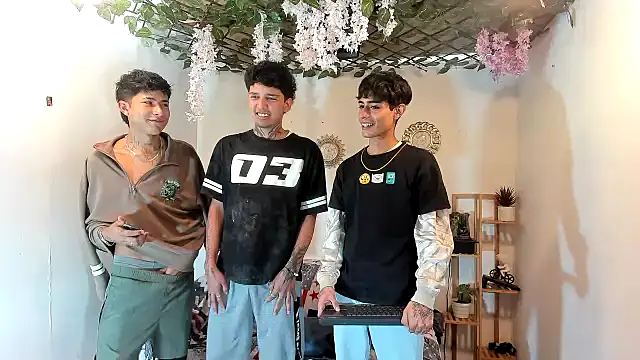 oliverhot2005 online show from 11.09.25