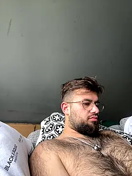 yxssxn24403 online show from 10.15.25