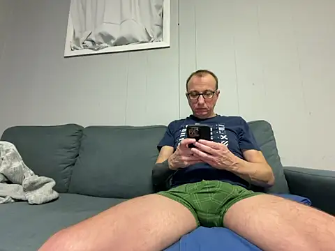 mouser21212 online show from 01.02.25