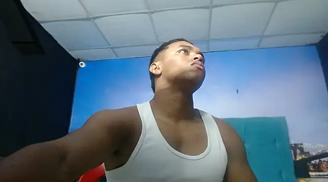 Snapshot of SexyBigCock01 chatting on 02.01.25 SexyBigCock01 online show from 02.01.25