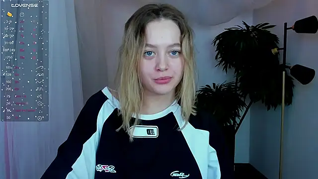 n0 nude online show from 01.18.25