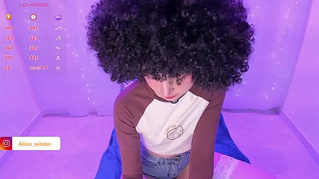 Alice winter  online show from 03.06.25